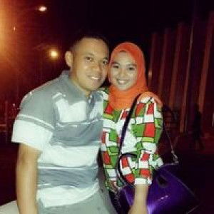 Resty Ayu Purnamasari profile icon