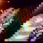 Resty Ayu Purnamasari profile icon