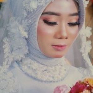 fina ainin namiroh profile icon