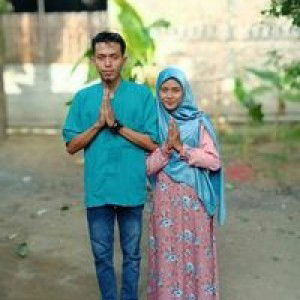 Adhe Rizka profile icon