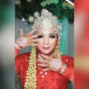 Widya Ning profile icon