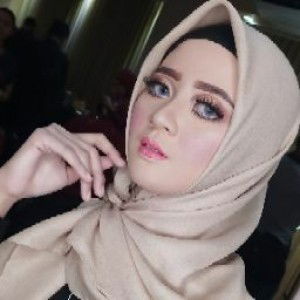 Efi Nofita profile icon