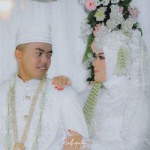 Siti Rodhiyah profile icon