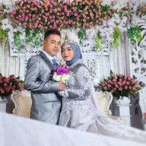 Lela Nurlaela profile icon