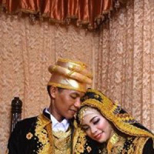 Aprhykesya April Part II profile icon