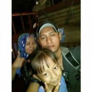 Ade Novita Hariyani profile icon