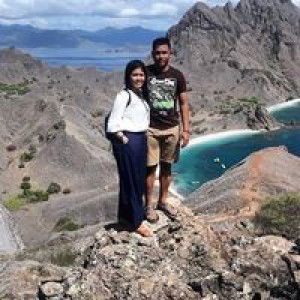 evi christina profile icon