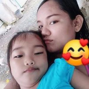 Desola Mata Rhea Shynne profile icon