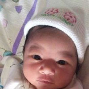 Risa Marlina profile icon