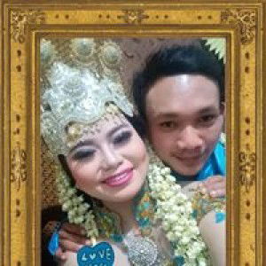 Dina Ntuh Atung profile icon