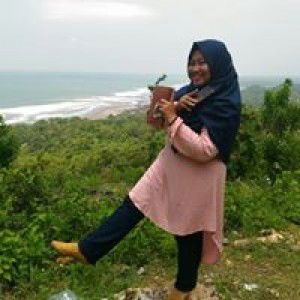 Luthfia Nur Fitriani Wahono profile icon