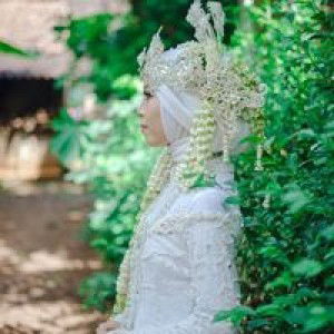 Wulan Sustia N profile icon