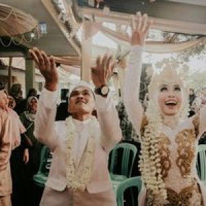 Yuli Hafitri profile icon