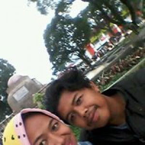 Devi Asri Wahyuni profile icon