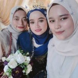 Yusna Ryzal profile icon