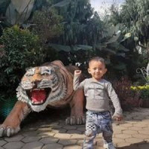 Yulianti Yuli profile icon