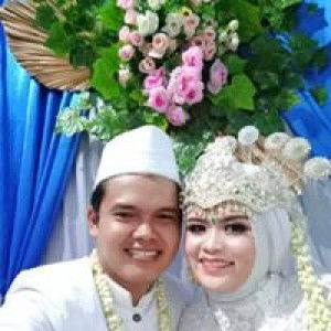 Nia Andriani Fathonah profile icon