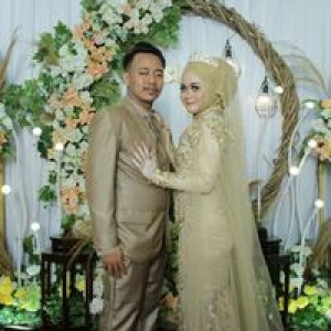 Inda Aprili Liya profile icon