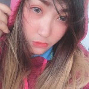 Moo Waew Waa profile icon