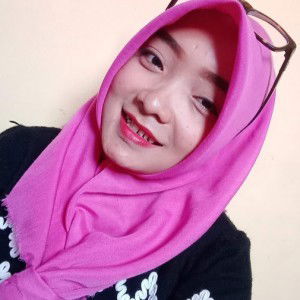 Titis Lia Astriani profile icon