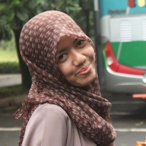 Dwi Putri Gantini profile icon