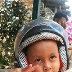 Sari Fitriyani profile icon