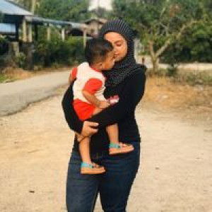 Fariza Natasha profile icon