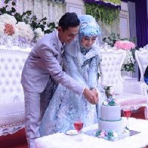 Teti Novita Real profile icon