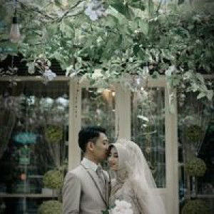 Rara Resmiani profile icon