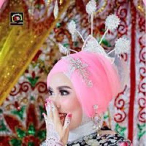 Mervianingsi Taha profile icon