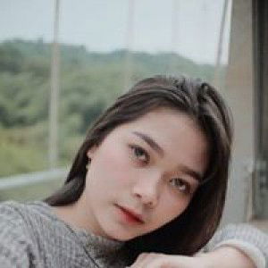 Lusiana Safitrii profile icon