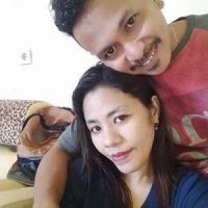 Nona Lesny Siahaya profile icon