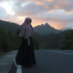 Ade Eka Noryanti profile icon