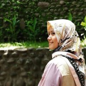 Fitriazizah profile icon