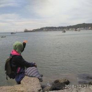 Wurhie Nur Hidayati profile icon