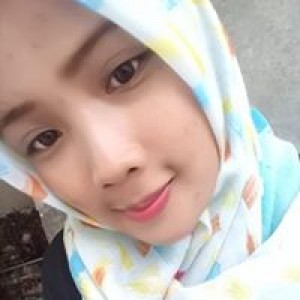 Suci Untari profile icon
