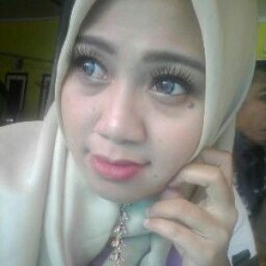 Fitri Handayani profile icon