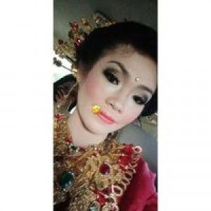 Anisah Rahmadany profile icon