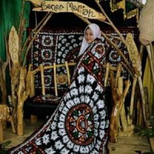 Fitri MaghFirah profile icon