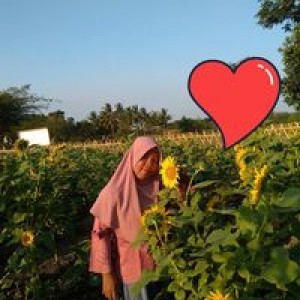 Wahyu Purwaningsih profile icon