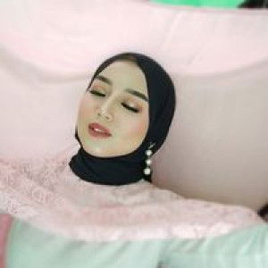 Dwi Lestari profile icon