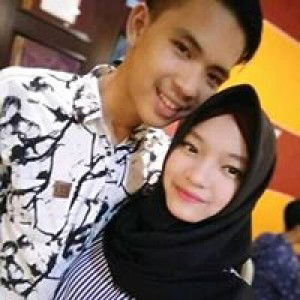 Adi Poil profile icon