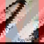 Lara Titche Baje Selgas profile icon