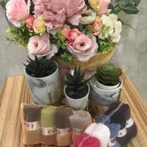 Laely Sofyan profile icon