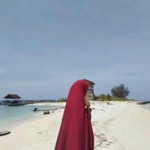 Khairunnisa profile icon