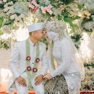 Ferina Tarry Wardana profile icon