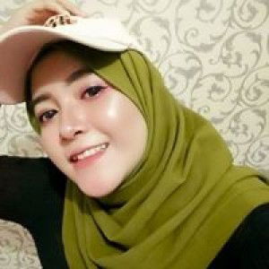 Nisa Fitrian profile icon