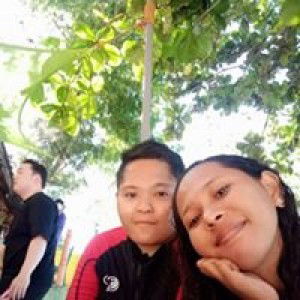 Izel Bustamante profile icon