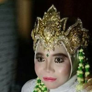 Fitri Namanya profile icon