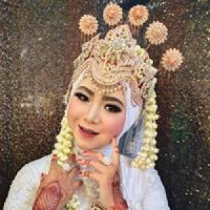 Yeni Lia profile icon